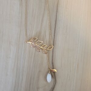 NWOT Gold Leaf Necklace with White Teardrop Pendant